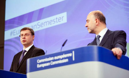 La CE insta a España a recortar 5.500 millones en los presupuestos